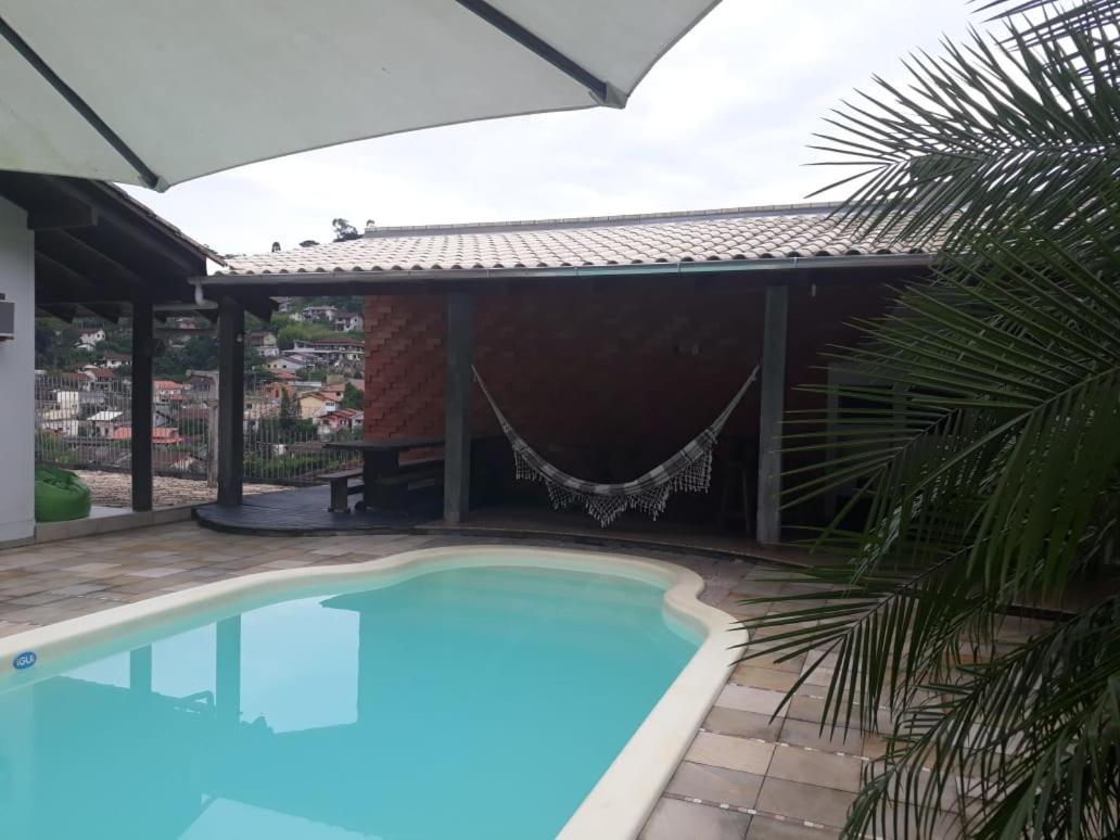 Le Loup Residencia Para Hospedagem Suites 2 Blumenau Esterno foto